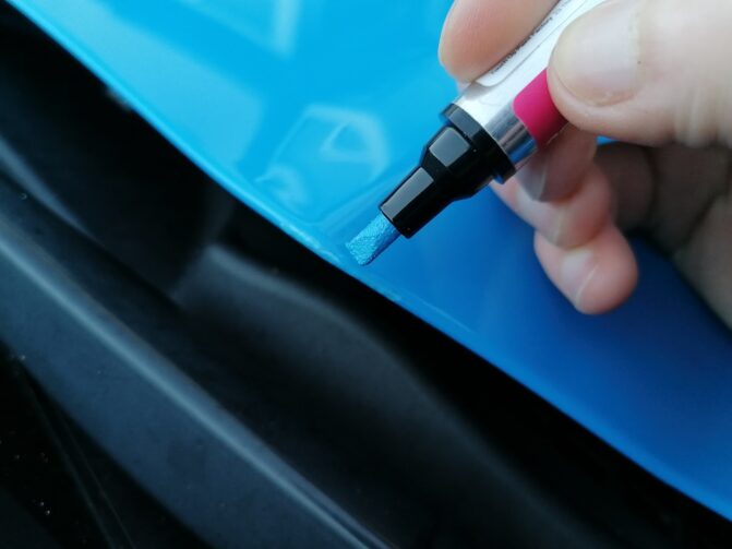 how much does it cost to fix scratches on car