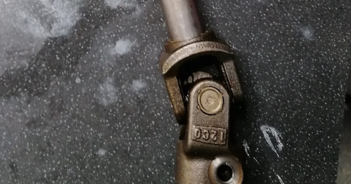 Bad U Joints Sound 🏎️ What Does It Mean, And How To Fix It?