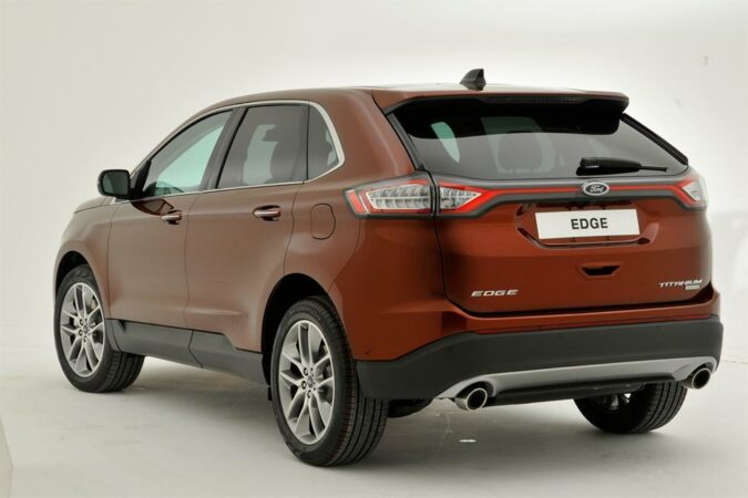 Do Ford Edges Have 3rd Row Seating