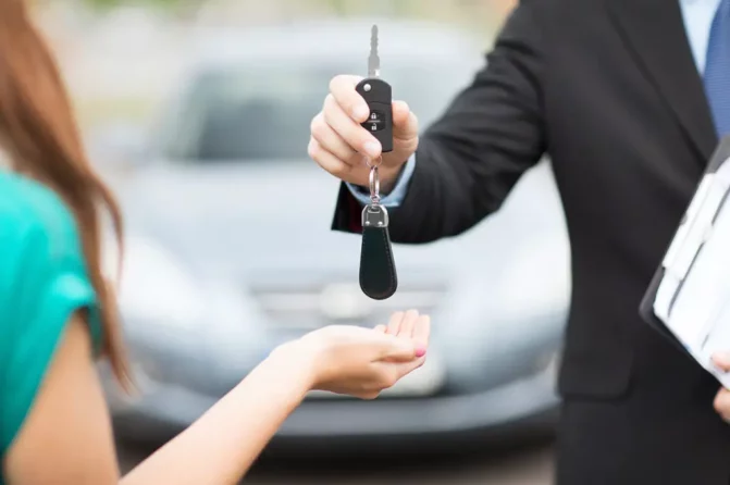 How Much Do Car Salesmen Make