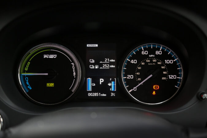 Outlander Gas Tank Open