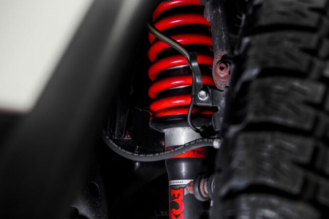 Strut Mount