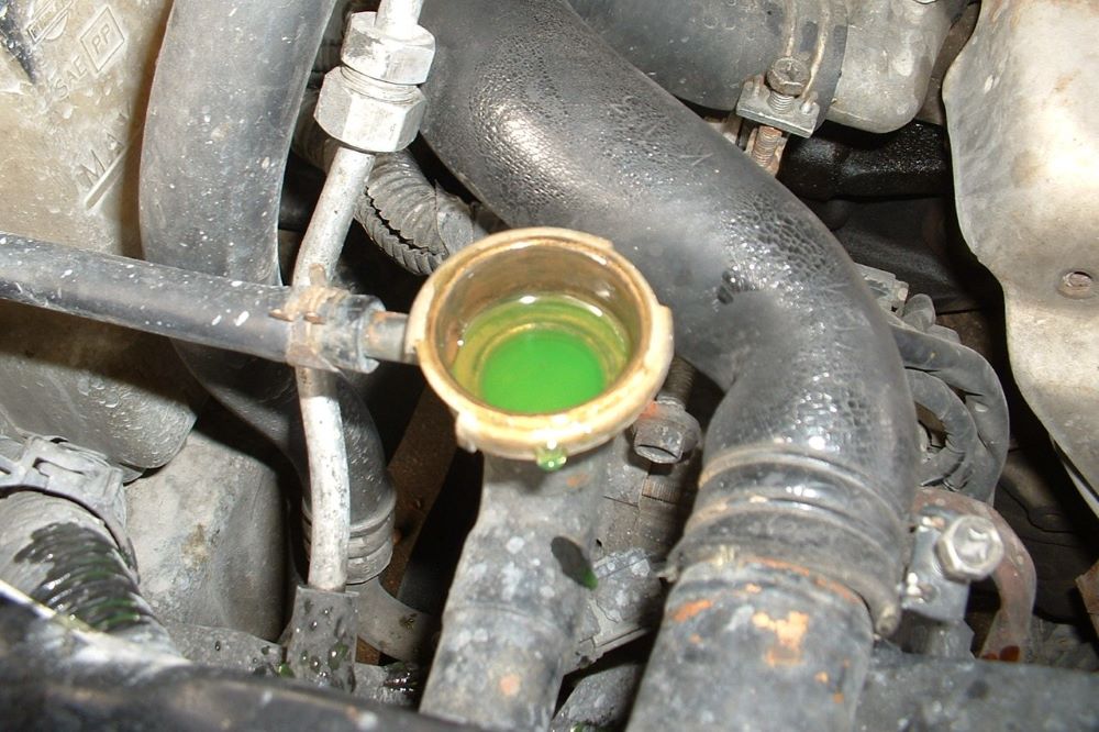 How To Get Air Out Of Your Coolant System