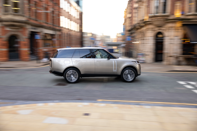 SUV 7 Passenger Hybrid