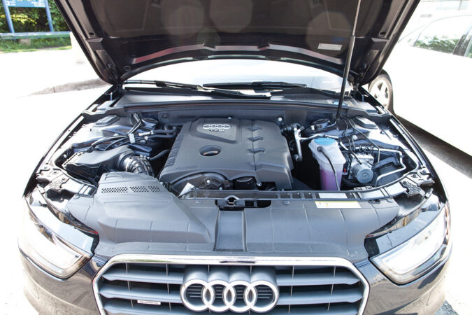 2013 Audi A4 Catalytic Converter