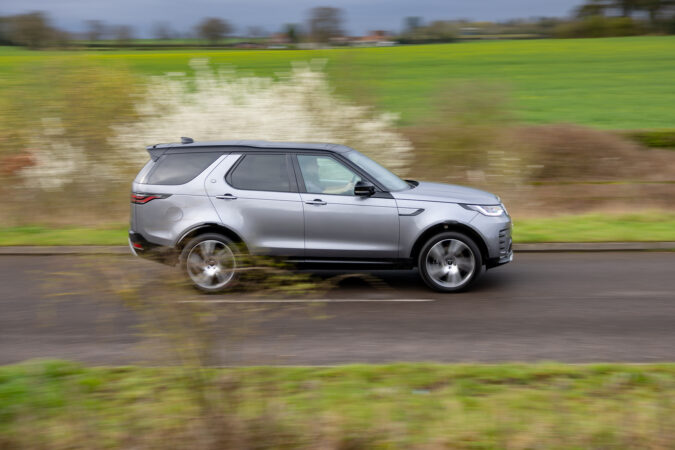 Land Rover Discovery Metropolitan Review