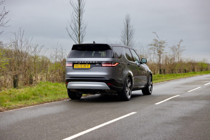 Land Rover Discovery Metropolitan Review