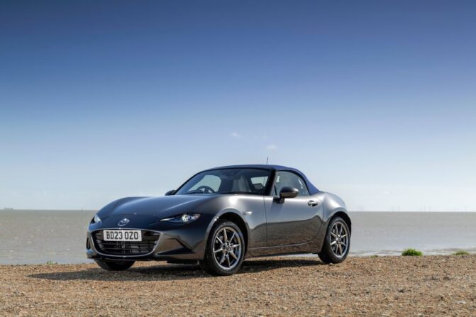 Mazda MX-5 Kizuna Limited Edition Miata Roadster