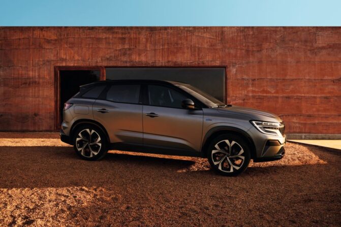 Renault Austral E-Tech Full Hybrid SUV