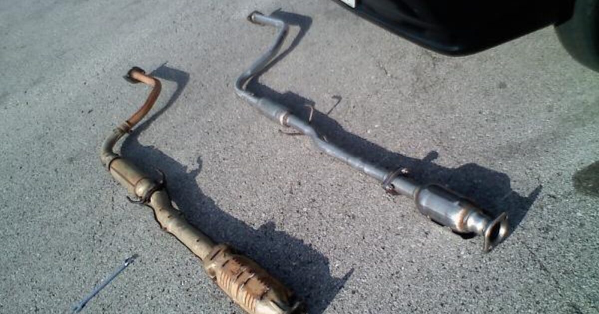 Whats Inside A Catalytic Converter