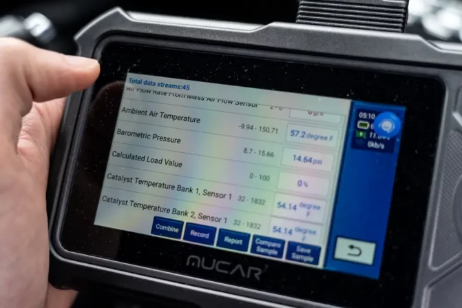OBD2 Code Reader