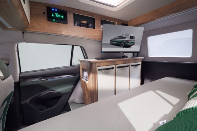 Škoda Enyaq Roadiaq SUV Electric EV Camper Concept