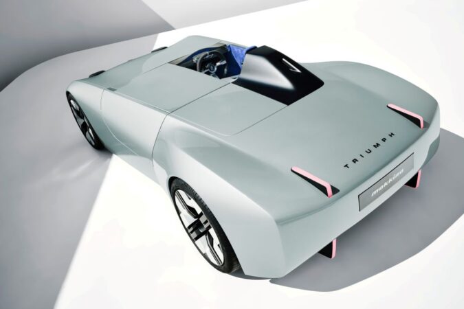 Makkina Triumph TR25 Concept Sports Car
