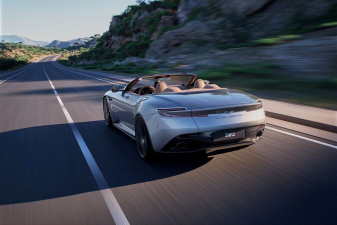 Aston Martin DB12 Volante Grand Tourer