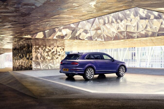 Bentayga Extended Wheelbase Mulliner Luxury SUV