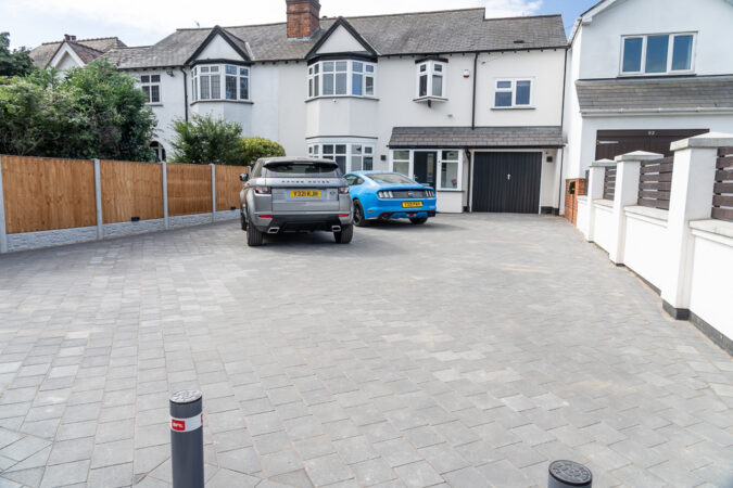 Tomerbane Shannon duo block in charcoal large driveway