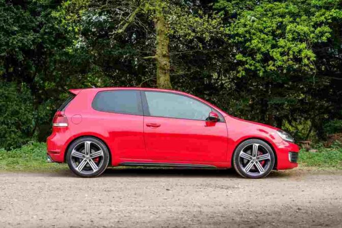 VW Golf GTI MK6 Review