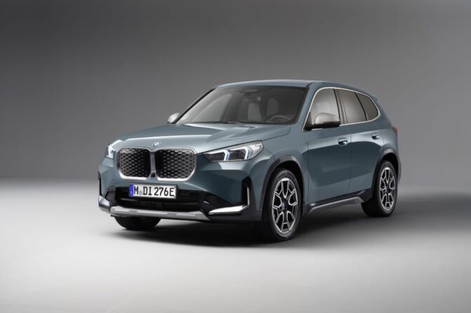 BMW iX1 eDrive20 Electric SUV