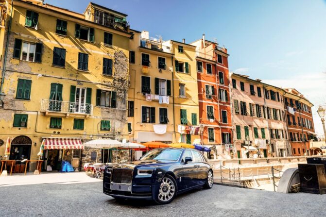 Rolls Royce Phantom Inspired by Cinque Terre