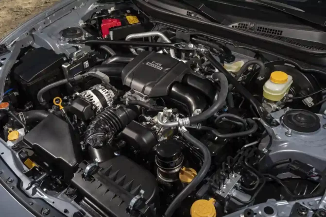 Subaru 2.5 Engine
