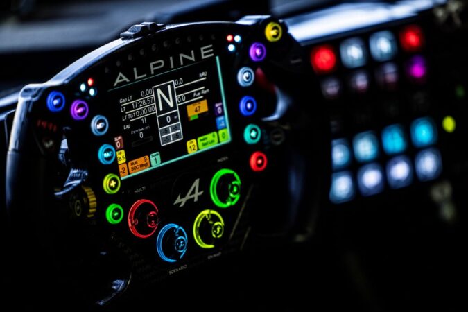 Alpine A424