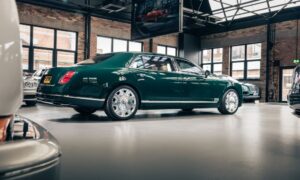 Bentley Mulsanne Extended Wheelbase Queen Elizabeth II