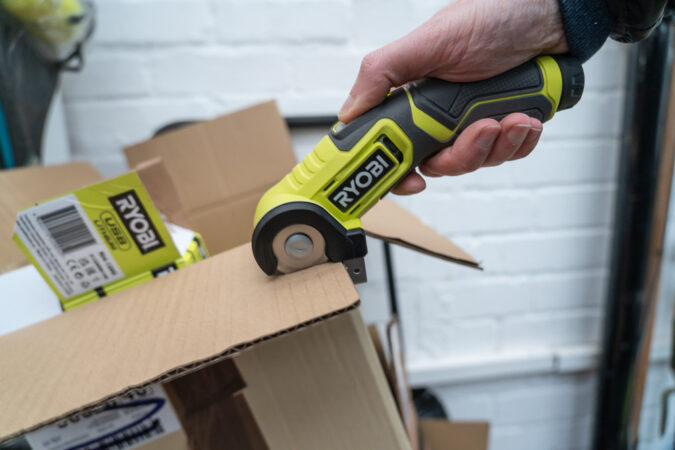 Ryobi 4V Lithium Cordless Cutting Tool RCT4-120G