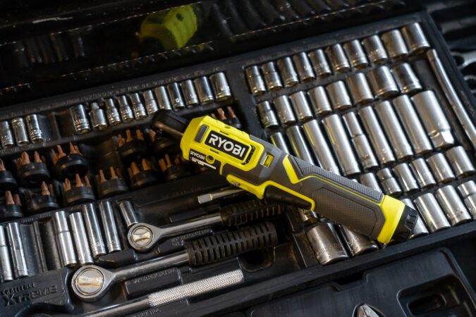 Ryobi 4V Lithium Ratchet Wrench RR14W4-0 Review