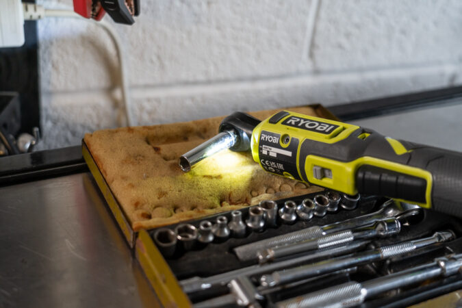 Ryobi 4V Lithium Ratchet Wrench RR14W4-0 Review