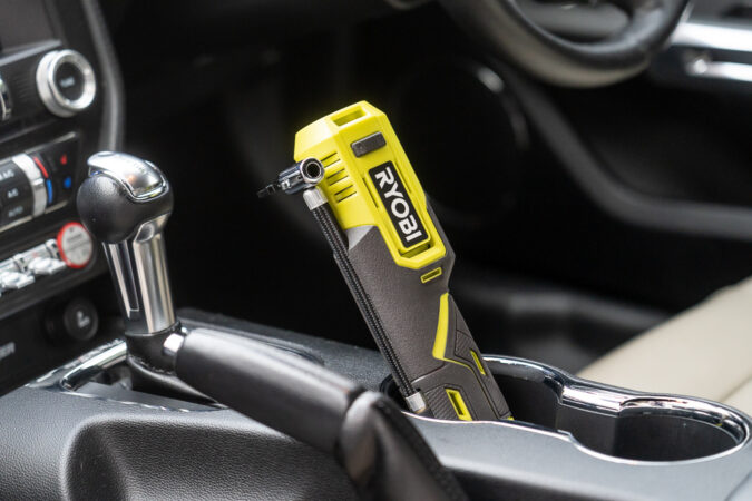 Ryobi 4V Lithium Cordless Inflator RI4-120G Review