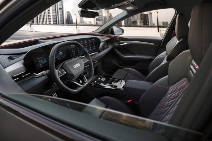 Audi SQ6 Q6 e-tron