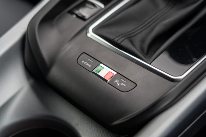 Alfa Romeo Tonale Veloce PHEV Review