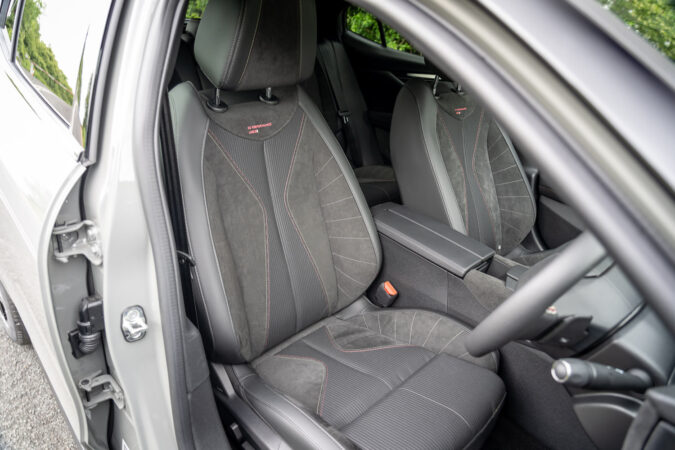 DS 4 Performance Line Review