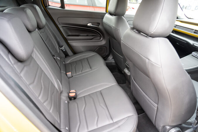 Jeep Avenger Summit Review