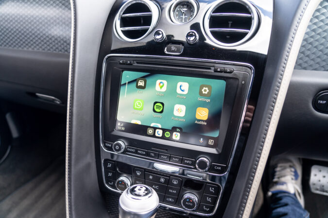 Bentley RNS810 CarPlay and Android Auto Integrated Automotive Kit Review