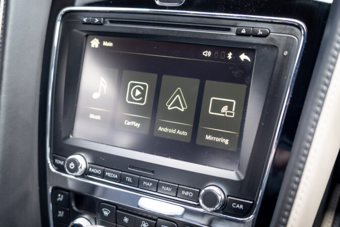 Bentley RNS810 CarPlay and Android Auto Integrated Automotive Kit Review