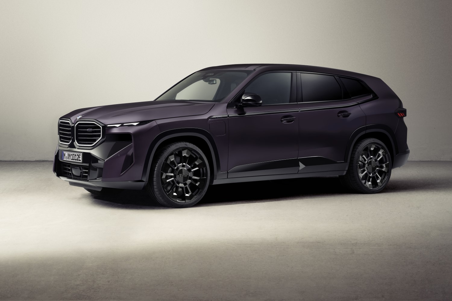 BMW XM Looks Pretty Menacing Now Following A Kith Makeover
