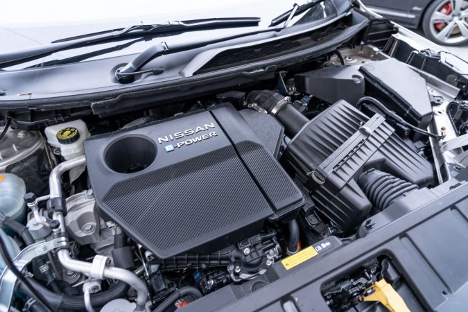 Nissan X-Trail N-Trek E-4ORCE Review