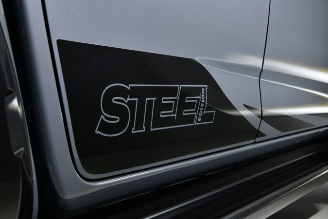 Isuzu D-Max STEEL Edition