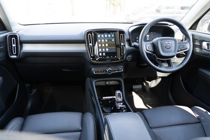 Volvo XC40 Ultra B3 Review