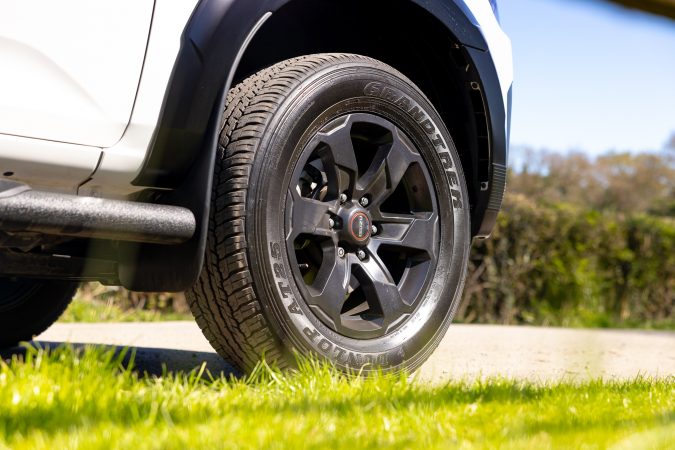 Isuzu D-Max V-Cross Review