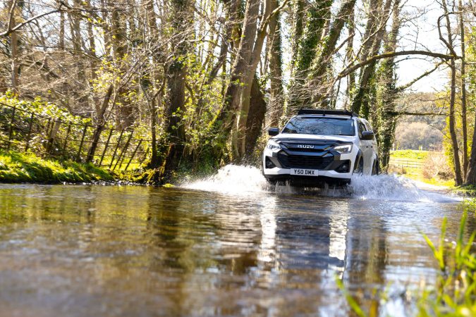 Isuzu D-Max V-Cross