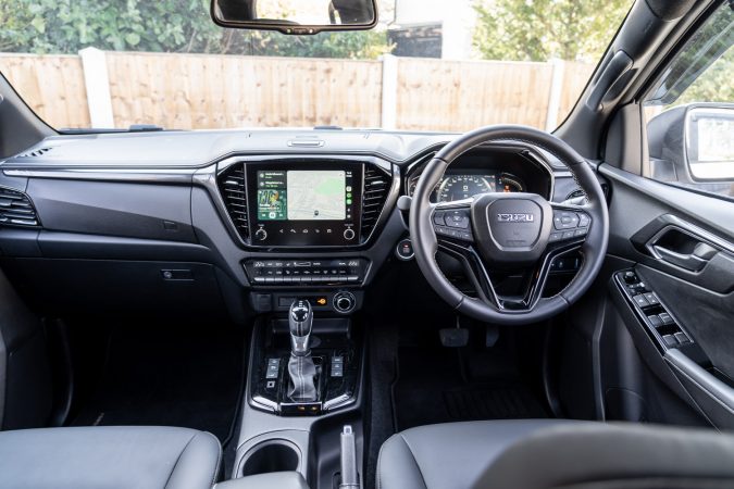 Isuzu D-Max V-Cross