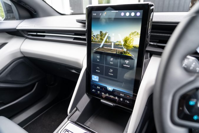 Ford Explorer Premium Review