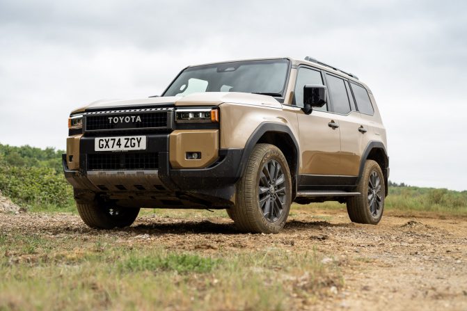 Off Road Testing: Land Cruiser Invincible 2.8