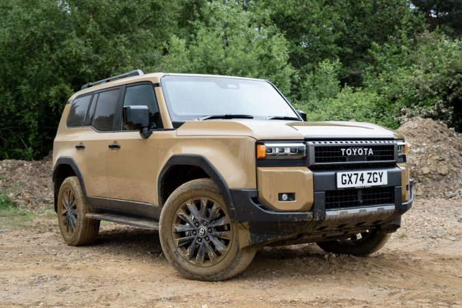 Off Road Testing: Land Cruiser Invincible 2.8