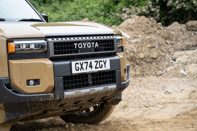 Off Road Testing: Land Cruiser Invincible 2.8