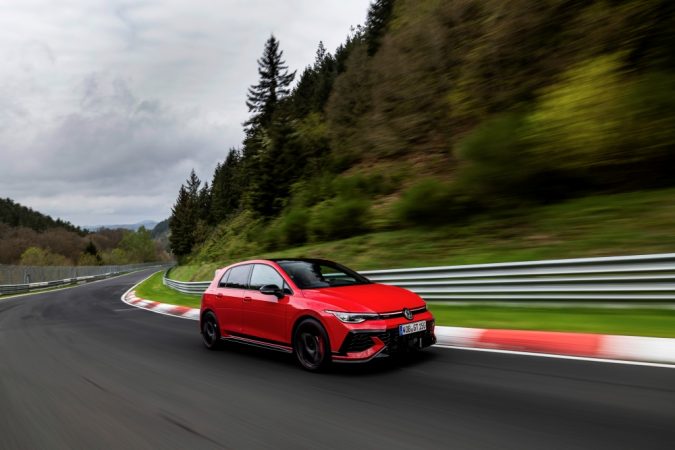 Volkswagen Golf GTI Edition 50
