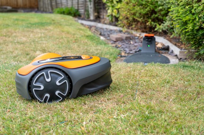 Flymo EasiLife Go 250 Review