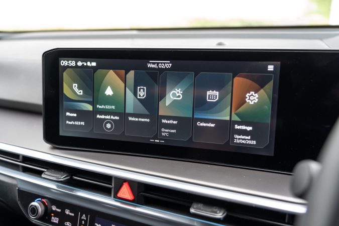 Kia Sorento 3 PHEV AWD Review